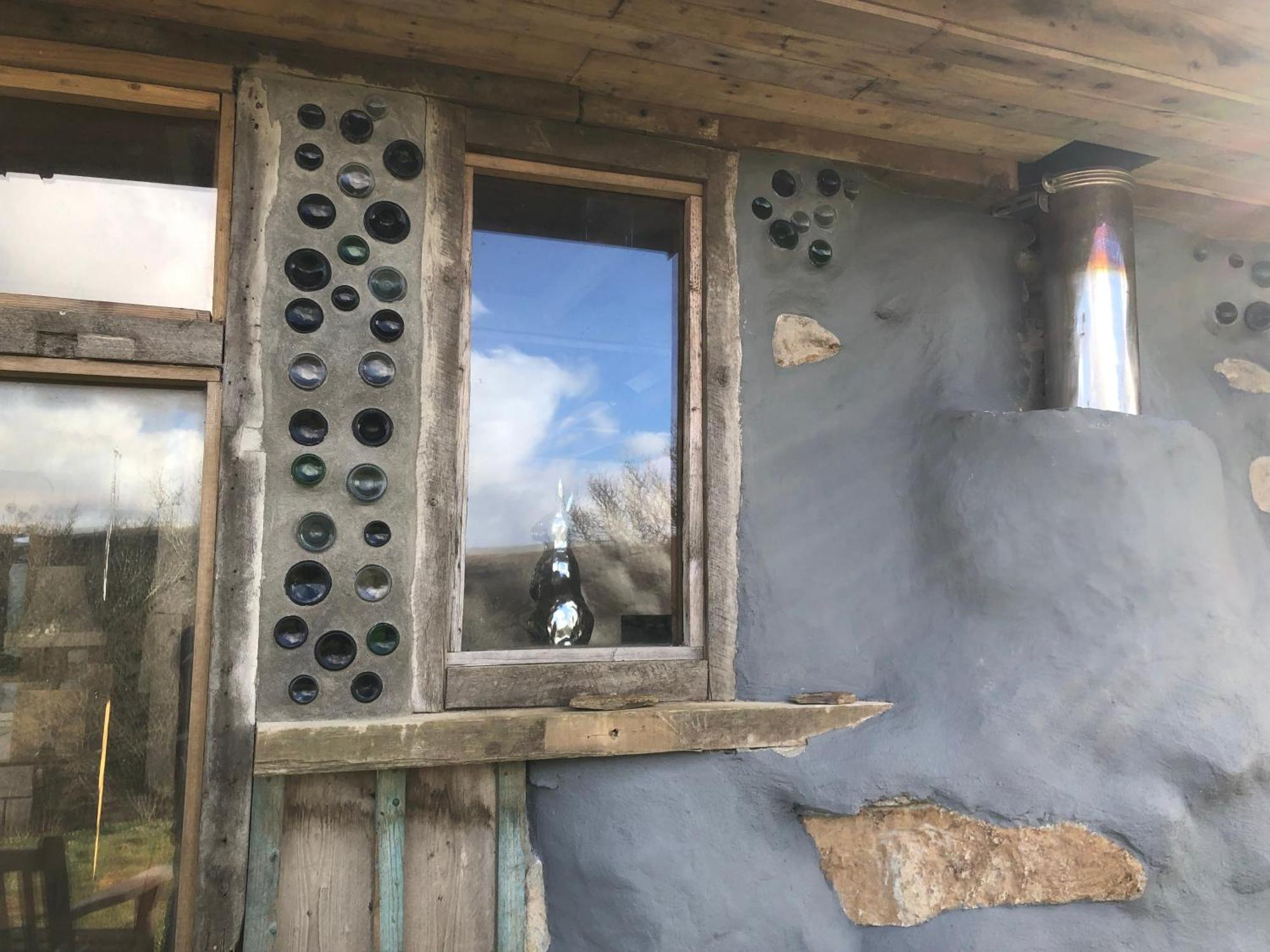 Rabbits 1Or 2 Bedroom Hobbit Style Hillset Earthen Dartmoor Eco Home South Brent Exterior foto
